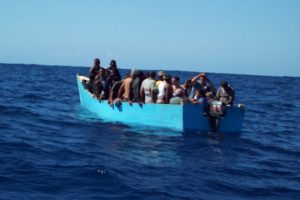 PUERTO RICO: Detienen a 13 dominicanos llegaron en yola