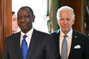 Presidente de Kenia asegura que acabará con las pandillas en Haití