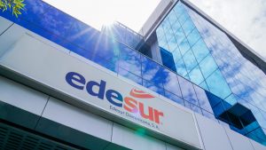 Edesur invertirá RD$421.4 MM en las redes eléctricas de Azua Edesur invertirá RD$421.4 MM en las redes eléctricas de Azua