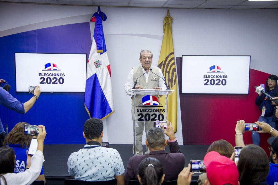 OEA ve mejoras en elecciones RD pero cuestiona compra de votos imagen