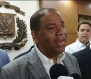 Oposición pide la sustitución del director Policía Militar Electoral