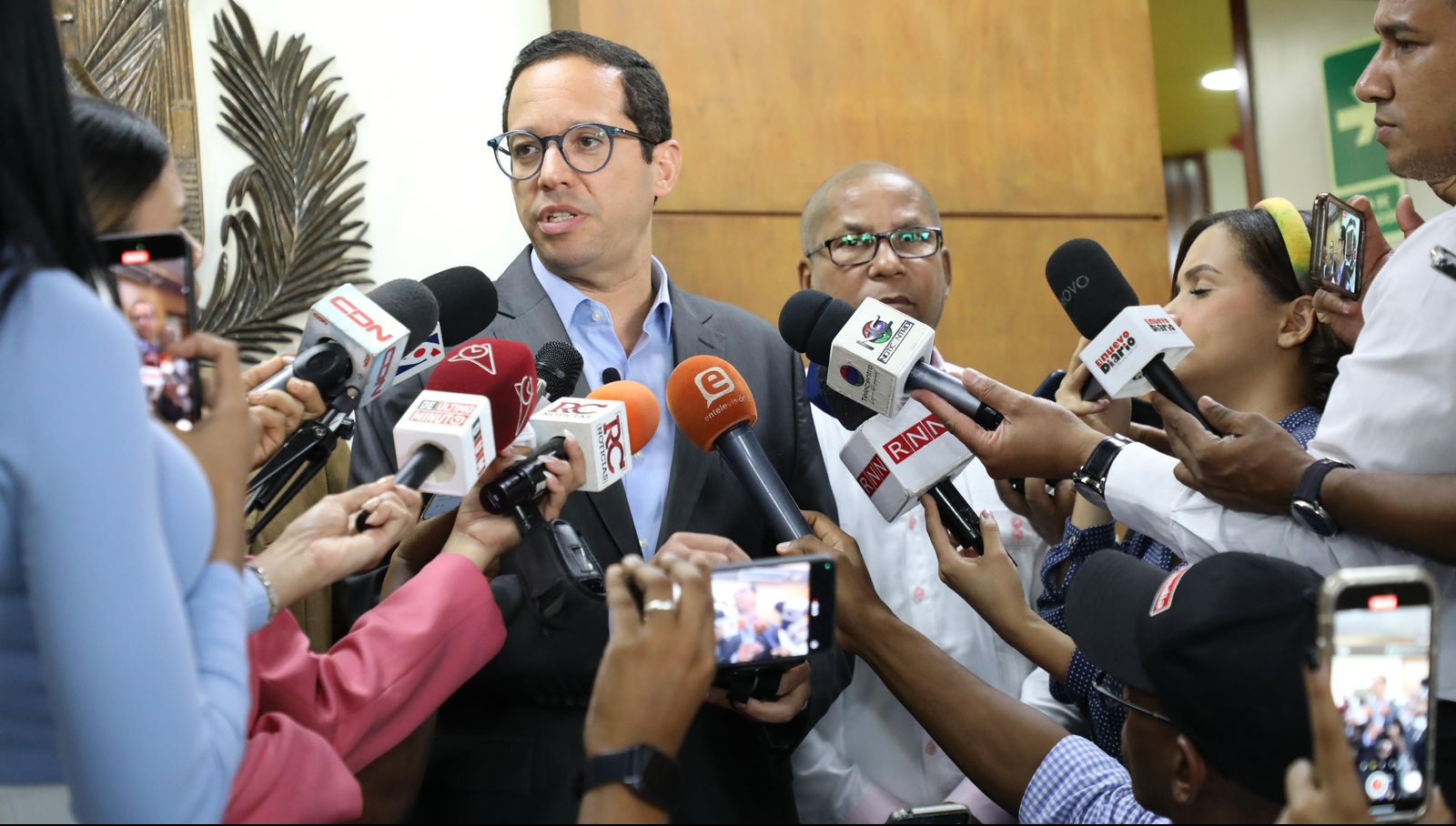 PRM solicita JCE actuar frente a noticias «falsas» contra Abinader