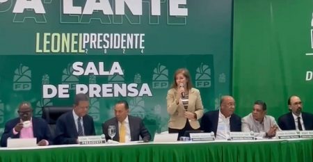 Reunión entre Abinader y Leonel fue pospuesta «indefinidamente»