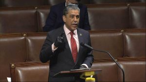 EU: Congresista Adriano Espaillat pedirá TPS para ecuatorianos