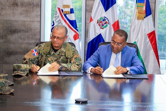Departamento Aeroportuario y ERD buscan fortalecer seguridad imagen