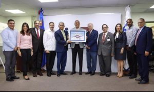 INDOTEL reconoce aportes de radioaficionados dominicanos INDOTEL reconoce aportes de radioaficionados dominicanos