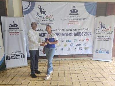 Pachano y Céspedes ganan en el ajedrez de Juegos Universitarios imagen