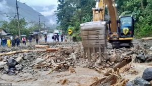 ECUADOR: Ocho muertos en un deslizamiento de tierra en centro