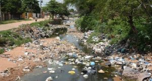 Instan Rep.Dominicana a evitar contacto con aguas estancadas