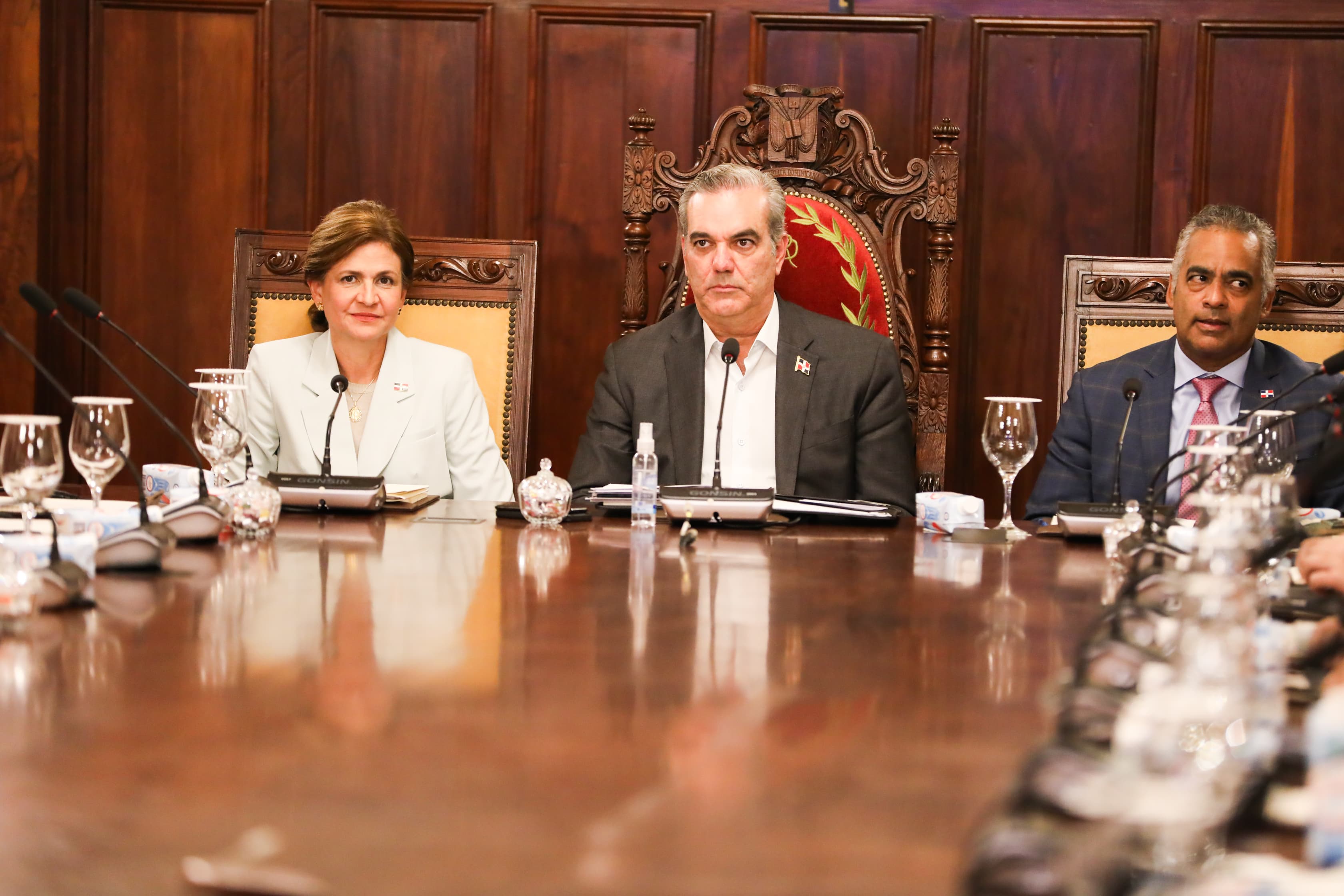 Gobierno dominicano contempla aprobar 12 reformas en 4 años imagen