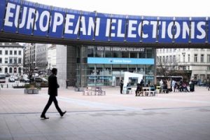 BRUSELAS: El PPE gana elecciones y sube la ultraderecha en Europa