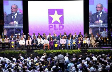 Danilo ve en RD hay degradación; dice PLD enfrentará al Gobierno