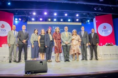Fundación Dominicana Desarrollo celebra su asamblea anual 