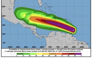 Huracán llegaría temprano este martes al sur de R. Dominicana