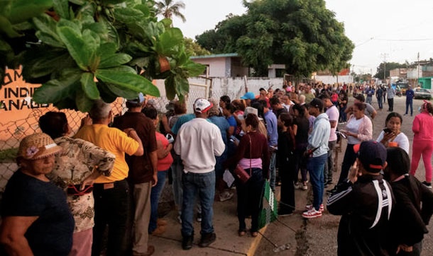 Governments demand transparency in Venezuela vote count | Momento.net