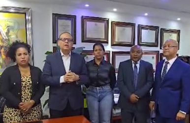 Abogadas piden perdón por pelea y prometen superar el conflicto Abogadas piden perdón por pelea y prometen superar el conflicto