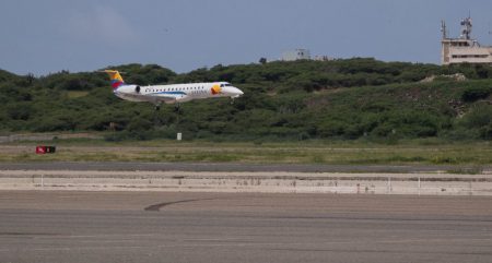 Venezuela suspende vuelos con República Dominicana y Panamá Venezuela suspende vuelos con República Dominicana y Panamá