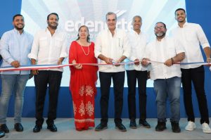 El Presidente inaugura obras de energía en Jarabacoa