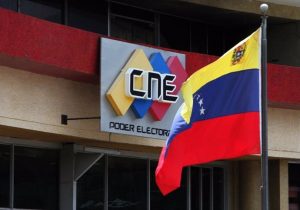 VENEZUELA: CNE entrega actas presidenciales a Tribunal Supremo