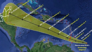 Haití podría escapar del potente huracán Beryl, ahora categoría 5