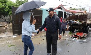 SALCEDO: Alcaldía restablece los servicios tras azote de un tornado