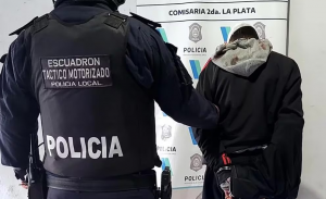 ARGENTINA: Dominicano detiene y entrega menor intentó robarle