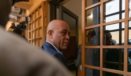 Michel Martelly salió de EU tras conocer sanción en su contra