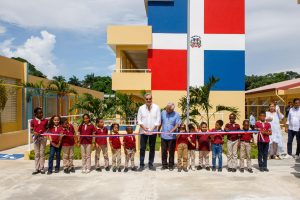 Presidente tuvo este sábado jornada de trabajo en La Vega