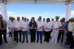 Vicepresidenta inauguró muelles  pesqueros Cabo Rojo y Salinas