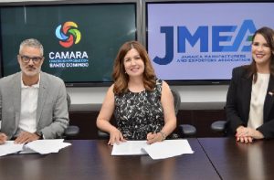 S. Domingo y Jamaica acuerdan fortalecer intercambio comercial