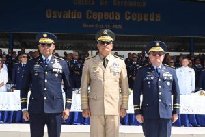 Ministro de Defensa posesiona nuevos comandantes generales