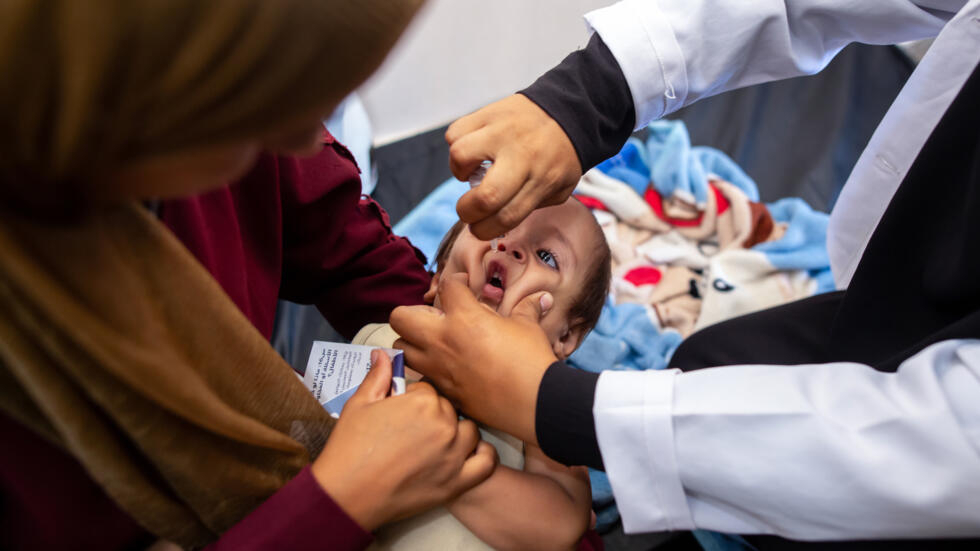 Campaña de vacunación en Gaza comenzó antes de lo previsto imagen