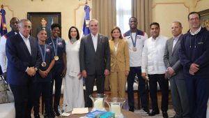 Presidente Luis Abinader recibe a medallistas olímpicos de la RD