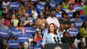 Kamala Harris pide no prestar mucha atención a las encuestas