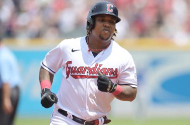 José Ramírez y Cleveland obtienen boleto a la postemporada de MLB