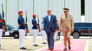 El presidente dominicano viajó este lunes a Ciudad de México