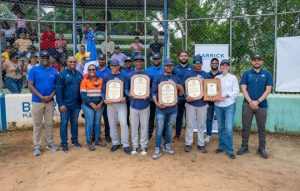 Barrick, MLB y Astros de Houston auspician torneo beisbol en Cotuí