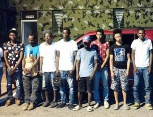 Ejército detiene a 65 haitianos indocumentados en Valverde