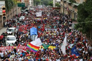 Venezuela: Hubo nueva jornada de chavistas y opositores