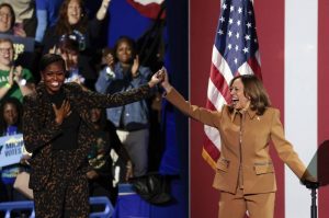 EEUU: Michelle Obama ve Trump «tiene miedo» de volver a debatir