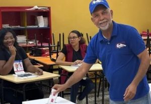 Candidato apoyó PLD gana las elecciones Asociación Profesores