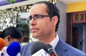Cuestiona crecimiento nómina pública y calidad de los servicios