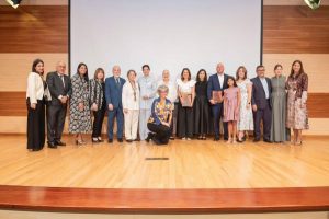 Presentan libro dedicado al museógrafo Pedro José Vega