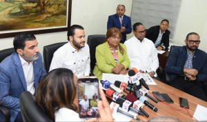 Convocan aspirantes Cámara de Cuentas en Dominicana