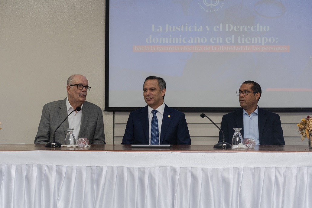 Presidente de SCJ afirma hay avances en sistema judicial RD imagen