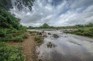 SAN CRISTOBAL: Denuncian extracción arena cauce río Haina