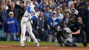 Dodgers vence a los Yankees en el inicio de la Serie Mundial