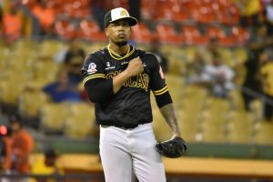 Aguilas derrotan a las Estrellas y ponen fin mala racha beisbol RD