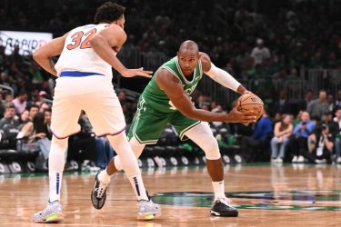 Celtics aplastan a los Knicks; Horford anota 11 y Towns 12