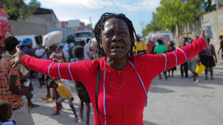 En sólo 4 días, 20 mil huyeron de capital Haití por la violencia